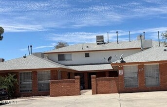 Building Photo - 1769 Pico Alto Dr