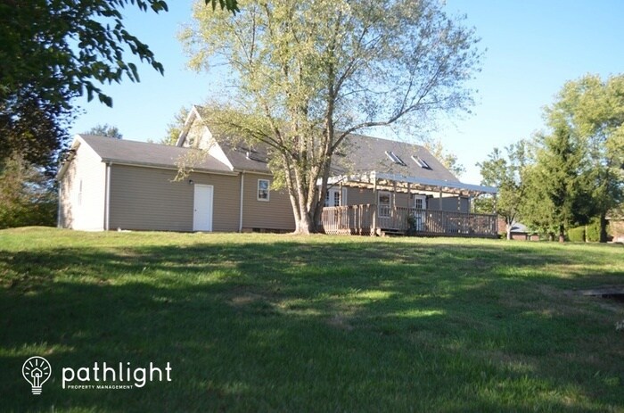 Foto del edificio - 1340 West Mesa Drive, Nixa, MO, 65714