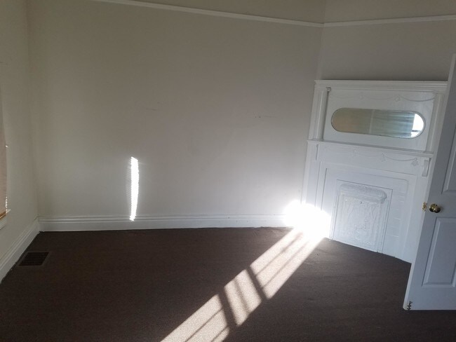 Foto del edificio - 2813 W Madison St