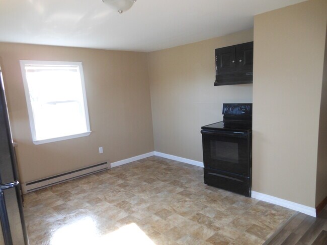 Foto del edificio - 1331 Old Rte One