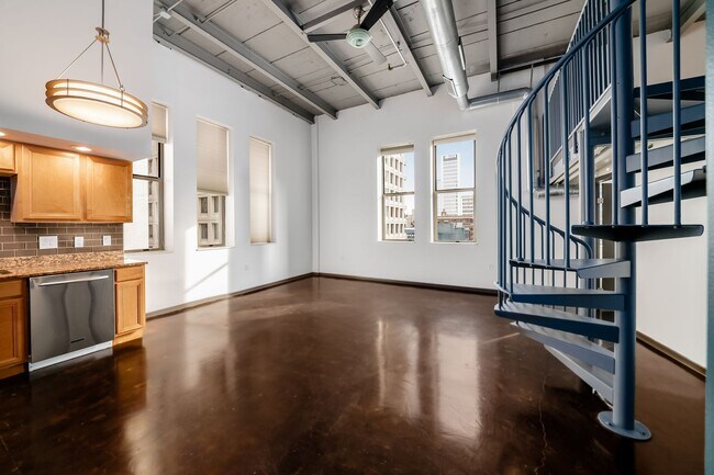 Foto del edificio - 110 N 3rd St