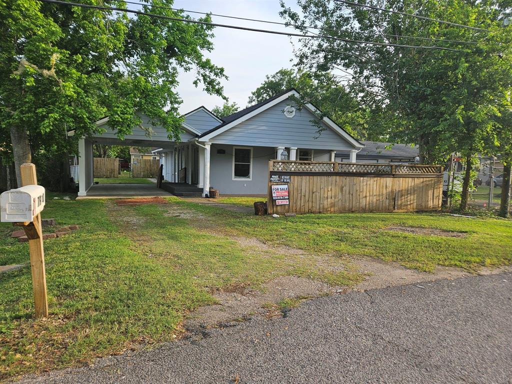 Foto principal - 7910 Carrie Ln