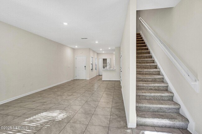 Building Photo - 7625 Legacy Trl