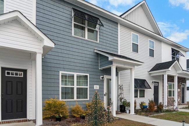 Foto del edificio - 2 Bed 2.5 Bath Townhome