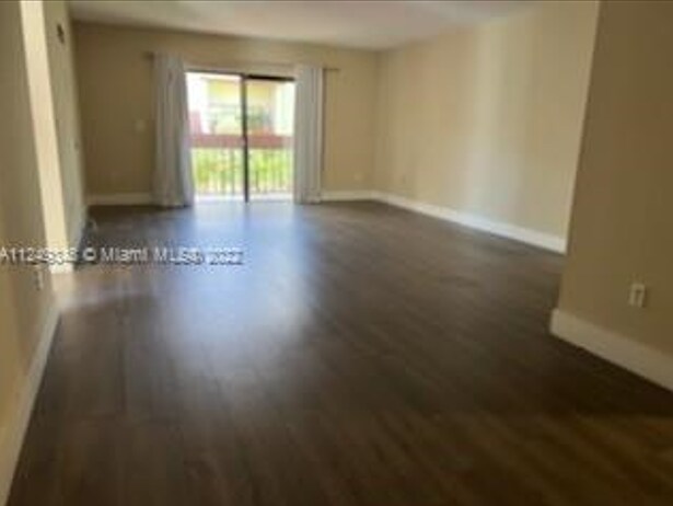 Foto del edificio - 8550 SW 149th Ave