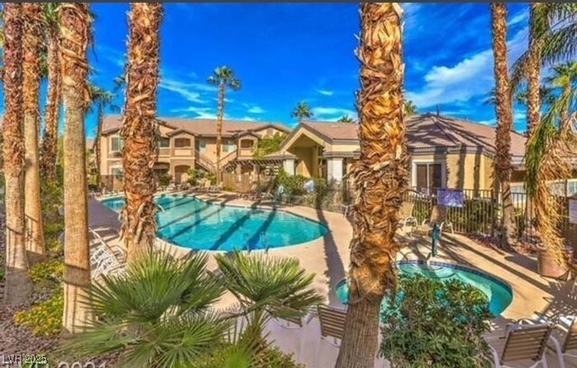Foto principal - 8805 Jeffreys St