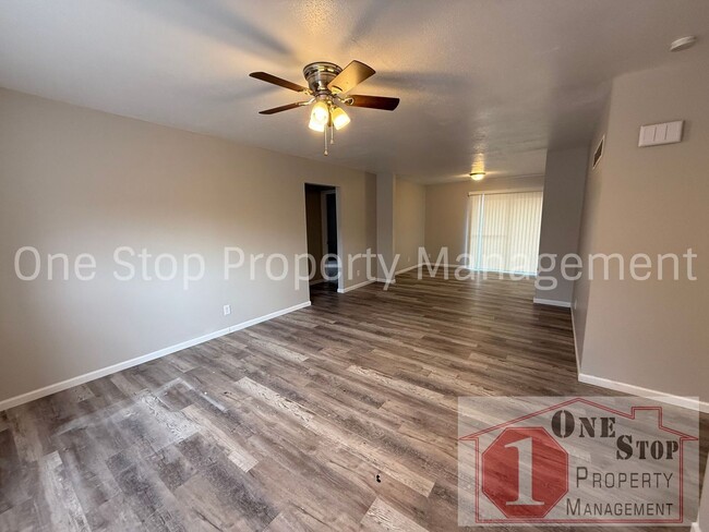 Foto del edificio - Charming 3-bedroom, 1.5-bathroom duplex in...