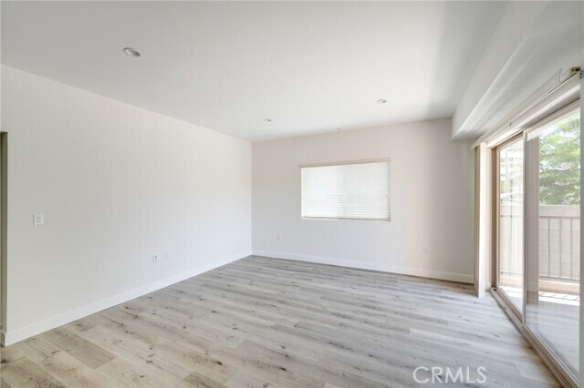 Foto del edificio - 14526 Hartland St