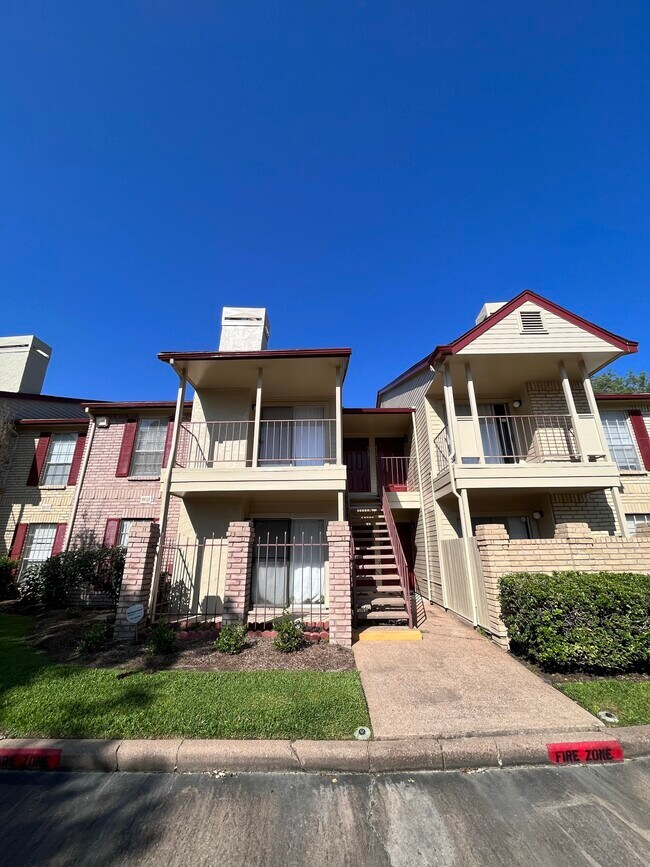 unit on the left - 2120 El Paseo St