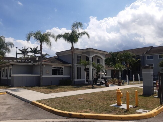 Building Photo - 15480 SW 284th St