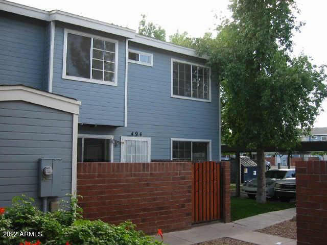 Foto principal - 2301 E University Dr