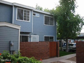 Building Photo - 2301 E University Dr