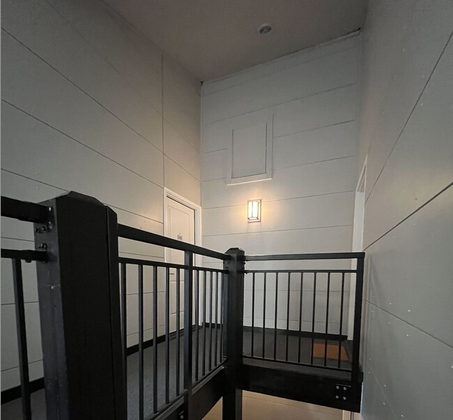 Foto del edificio - Cozy 1 bed 1 bath in Downtown Issaquah. Av...