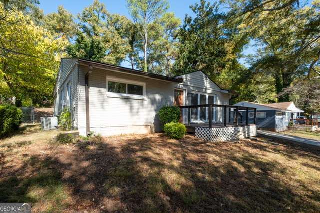 Building Photo - 3442 Longleaf Dr