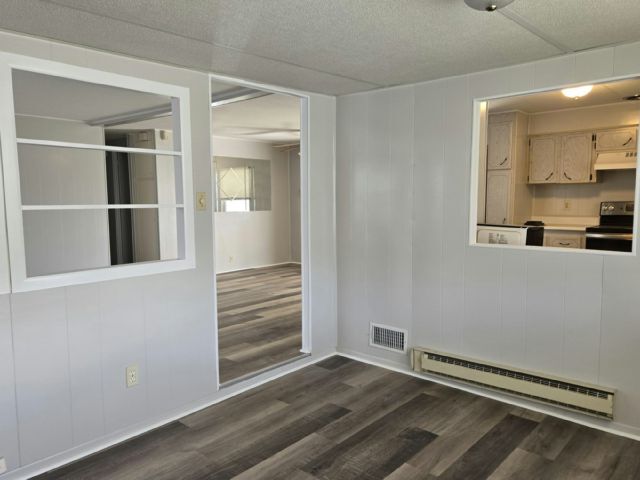 Foto del edificio - 109 49th Ave W