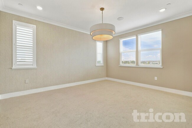 Building Photo - 8237 Perla Wy
