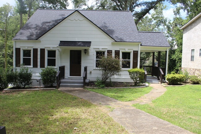 Foto del edificio - 2637 Semmes St