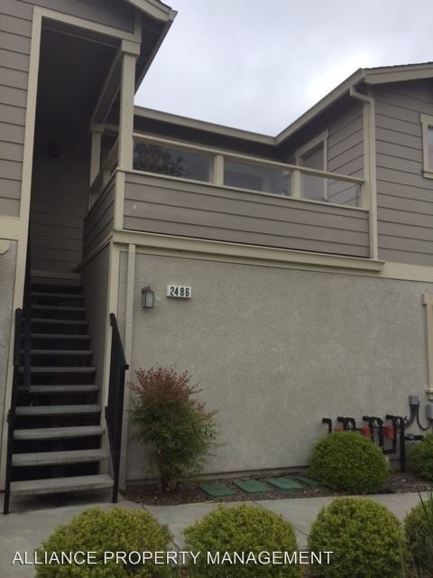 Foto principal - 2486 Avignon Cir