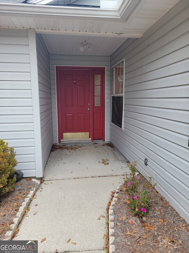 Building Photo - 153 Windsor Cir