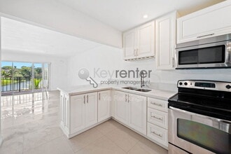 Building Photo - 15685 SW 82nd Cir Ln