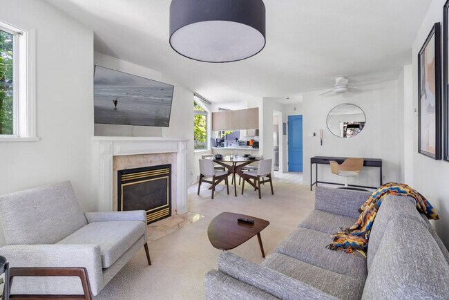 Photo du bâtiment - 1126 W 11th Ave