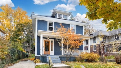 Building Photo - 240 Calkins Ave SE