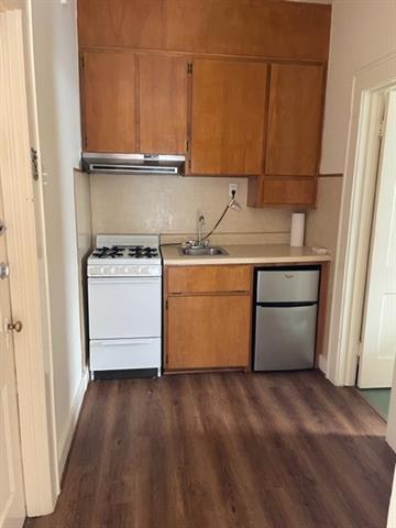 Foto del edificio - 3762 W 7th St