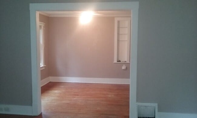 Building Photo - 1707 Emery St