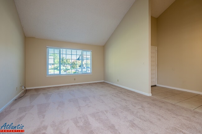 Building Photo - 4507 Hampshire Pl