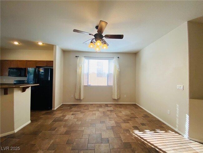 Foto del edificio - 134 Corey Creek Ct