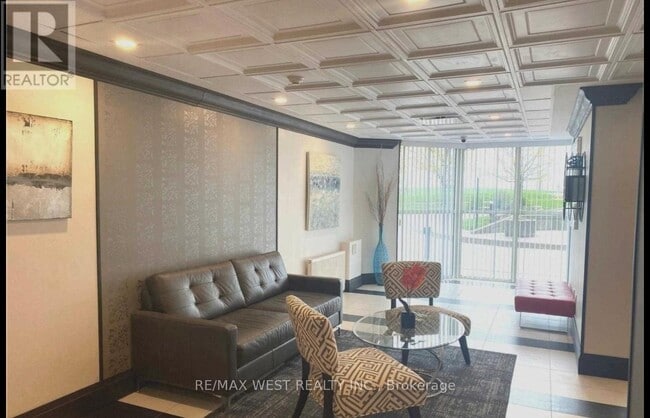 Photo du bâtiment - 600-600 Rexdale Blvd