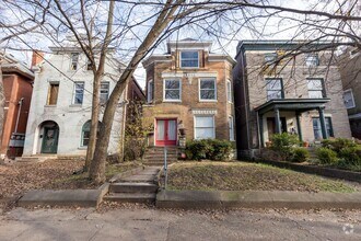 Building Photo - 1457 S 1st St