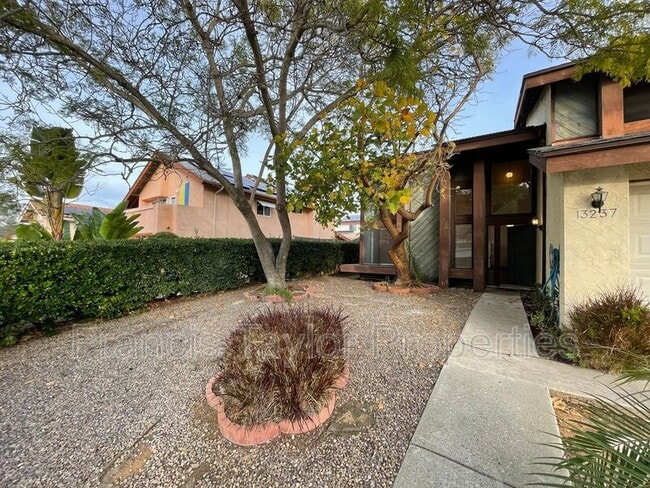 Building Photo - 13237 Sundance Ave