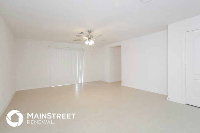 Foto del edificio - 1729 Canaan Lp