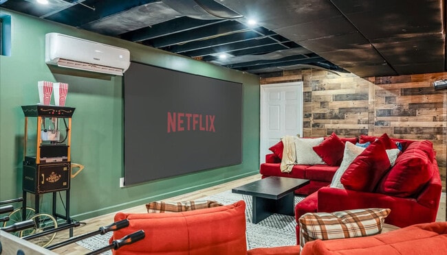 Building Photo - 280 Canal Rd