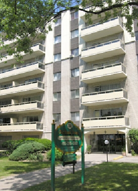Building Photo - Overbank Towers