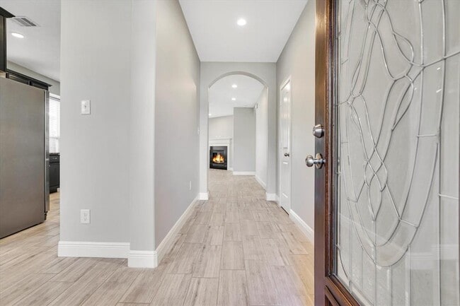 Building Photo - 21255 Auburn Fields Dr