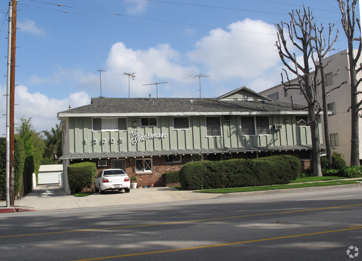 Building Photo - The Sherman