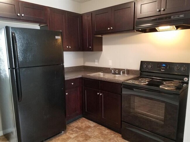 Foto del edificio - 346 E Webster St