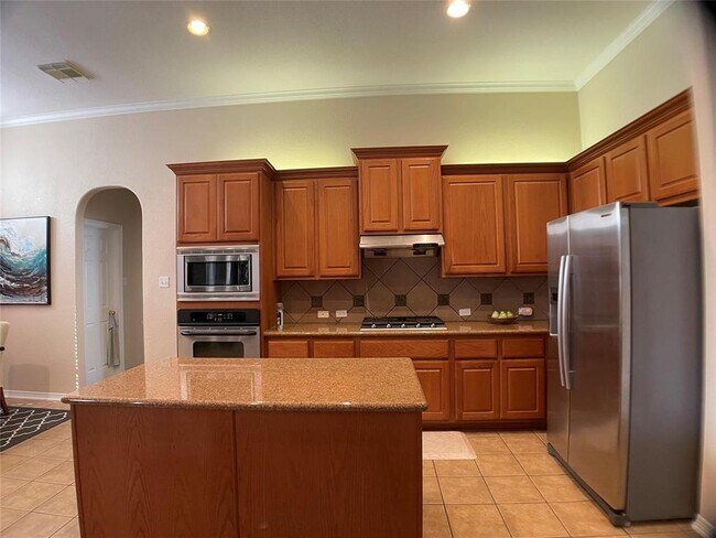 Building Photo - 3818 Rivermoss Ln