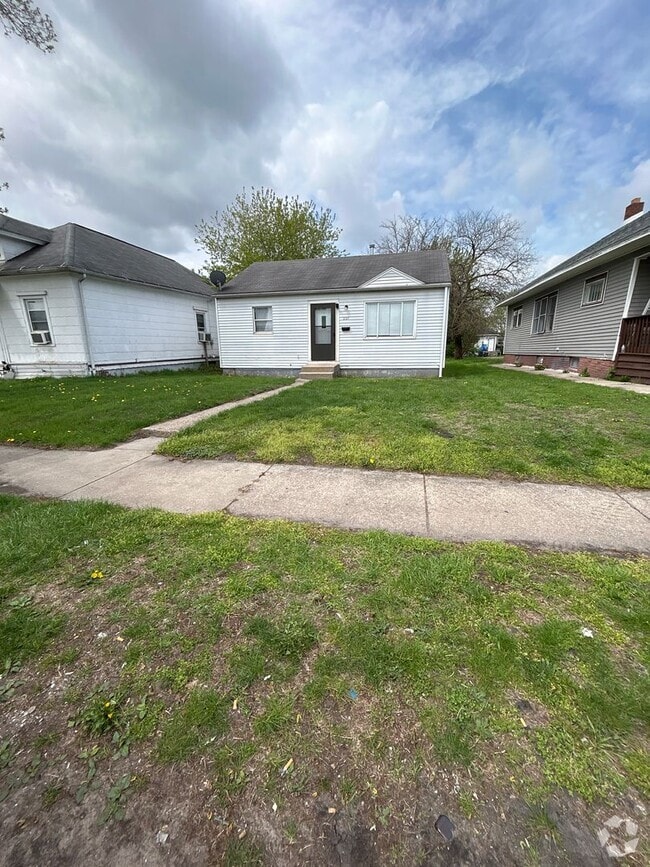 Building Photo - 237 S Kaley St