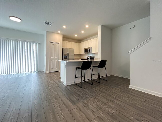 Foto del edificio - 14435 NW 164th Rd