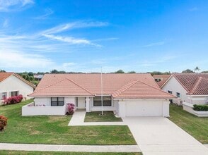 Building Photo - 9525 El Clair Ranch Rd