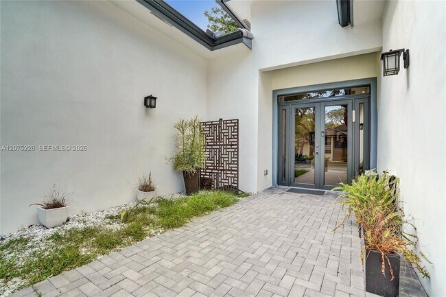 Foto del edificio - 3909 SW 54th St