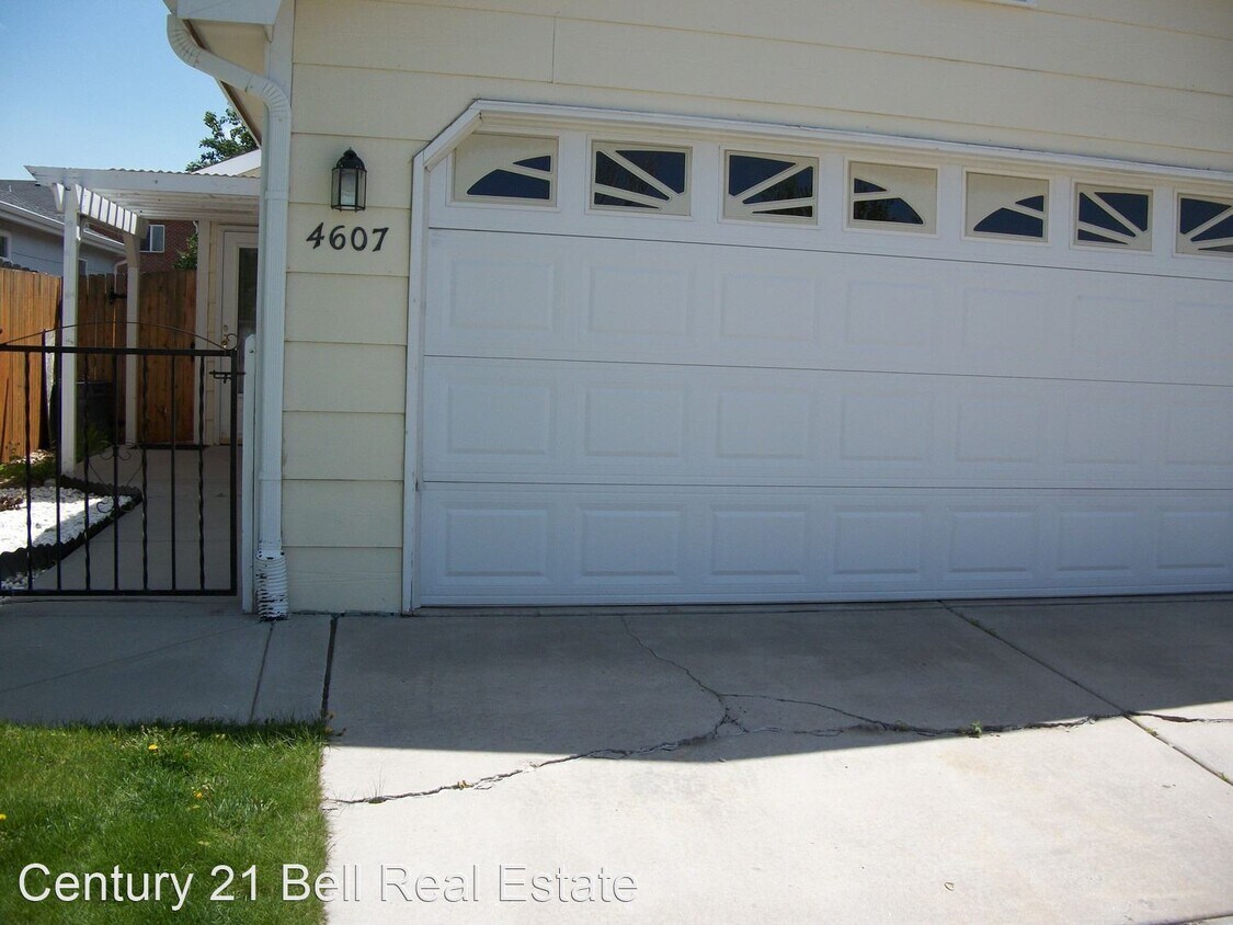 Building Photo - 2 br, 1 bath House - 4607 Cottage Lane