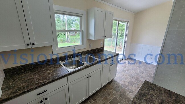 Foto del edificio - 1605 Karen St