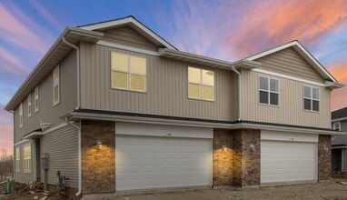 Building Photo - 336 Cattail Ct