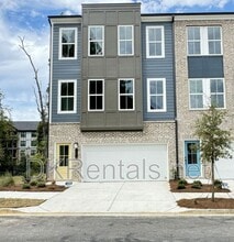 Building Photo - 1479 Creekside Cir NW
