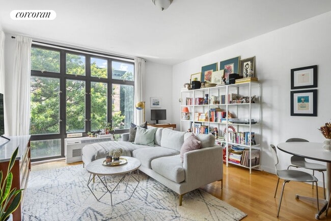 Foto del edificio - 715 Prospect Pl