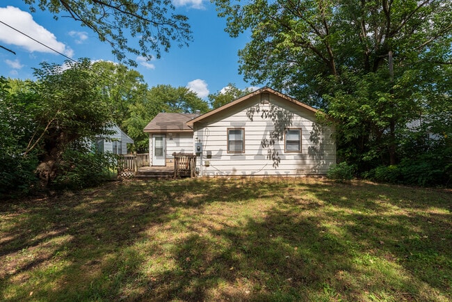 Foto del edificio - 515 E Vine St